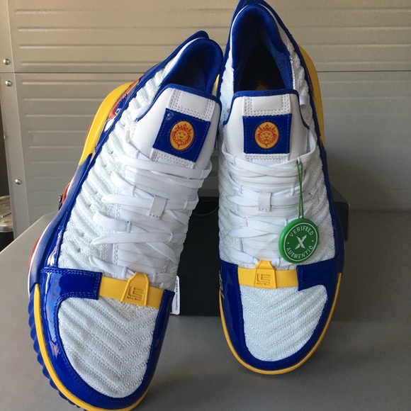 Nike Lebron 16 Superman Superbron - Picture 1 of 6